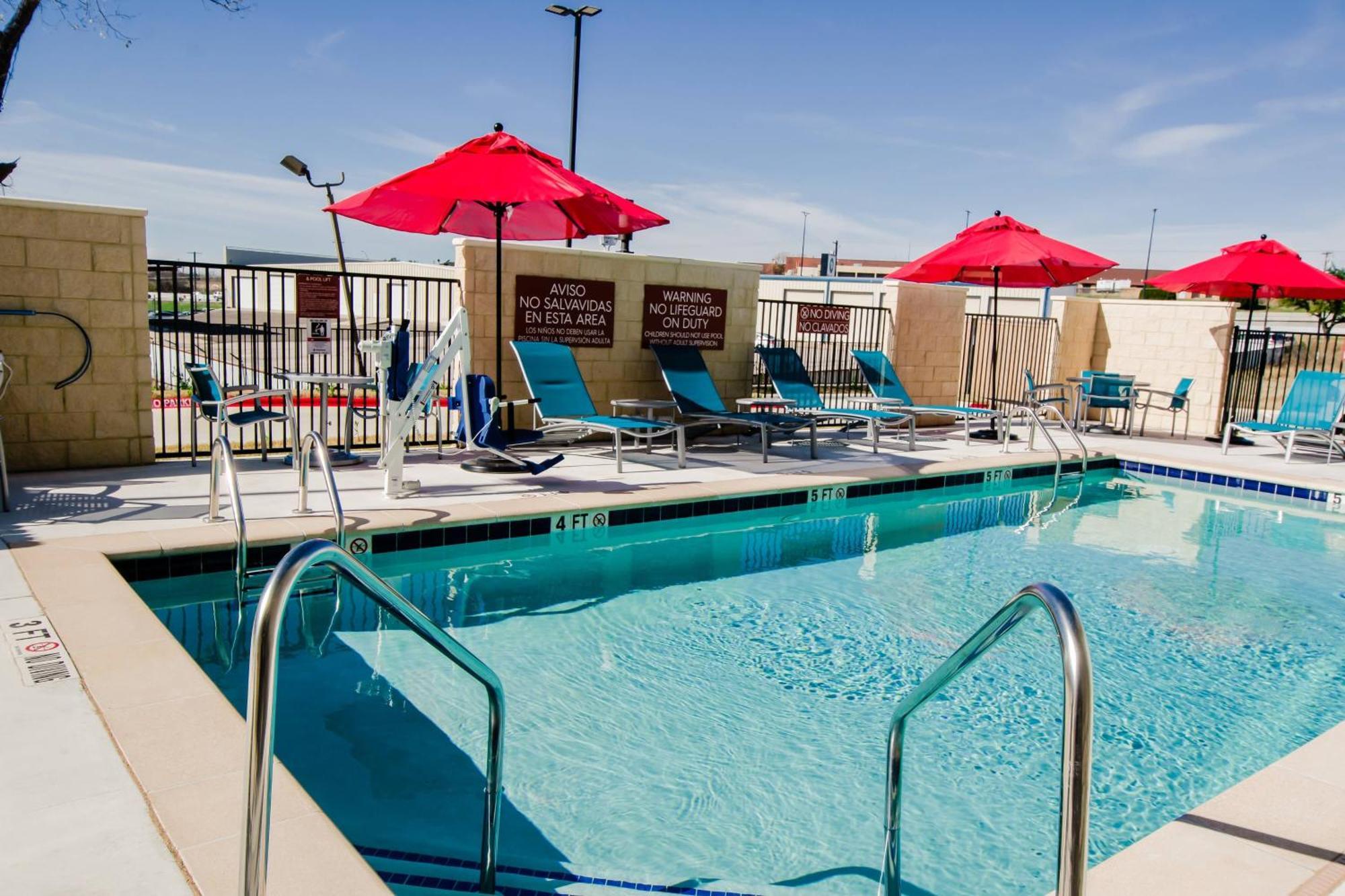 Towneplace Suites By Marriott Temple Exterior photo